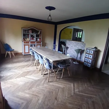 Maison Familiale *